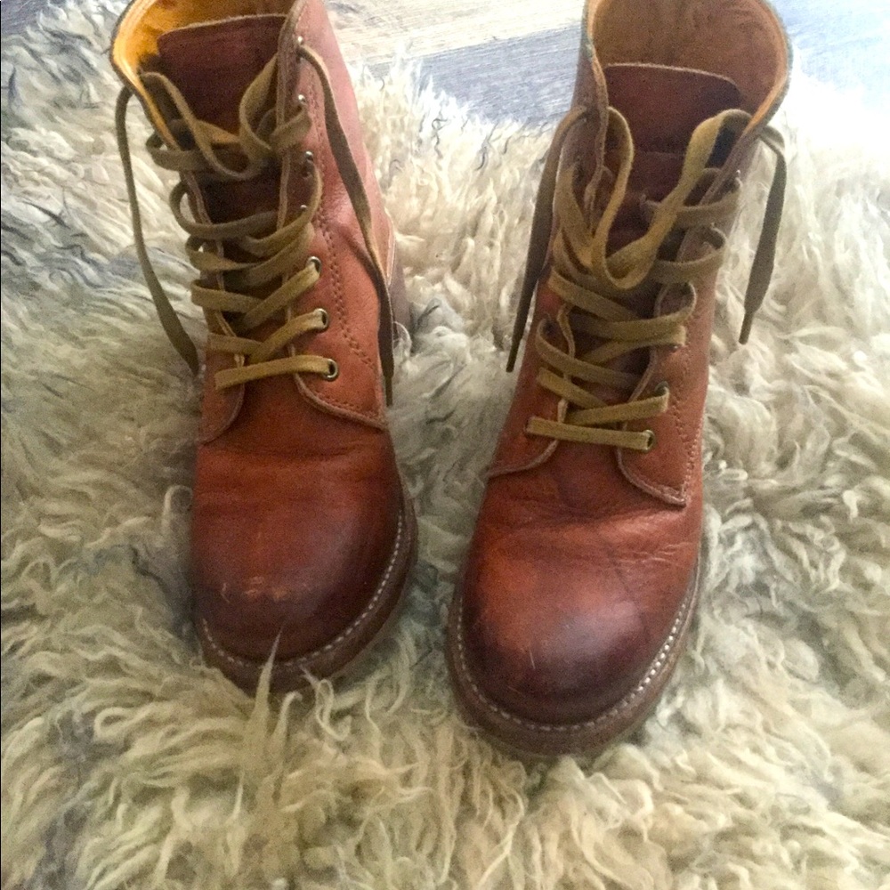 Frye Sabrina G6